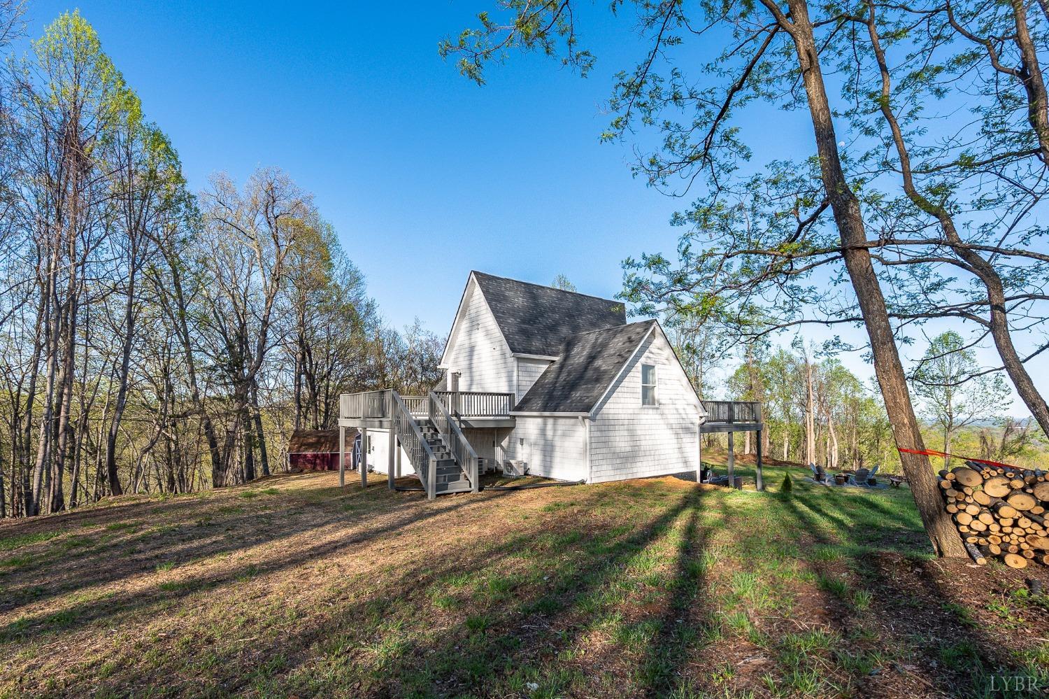 1520 Grassy Mountain Lane