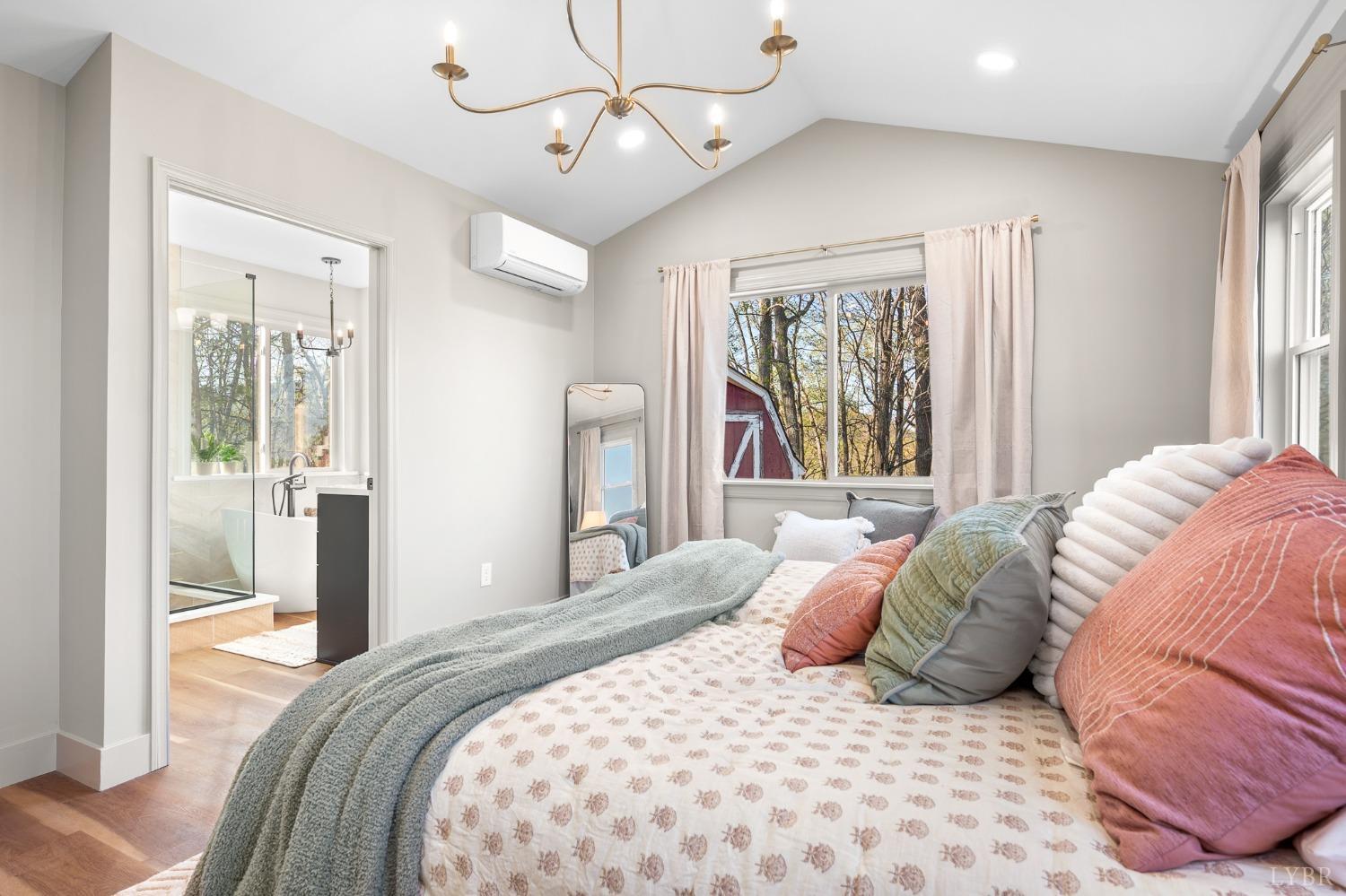 1520 Grassy Mountain Lane