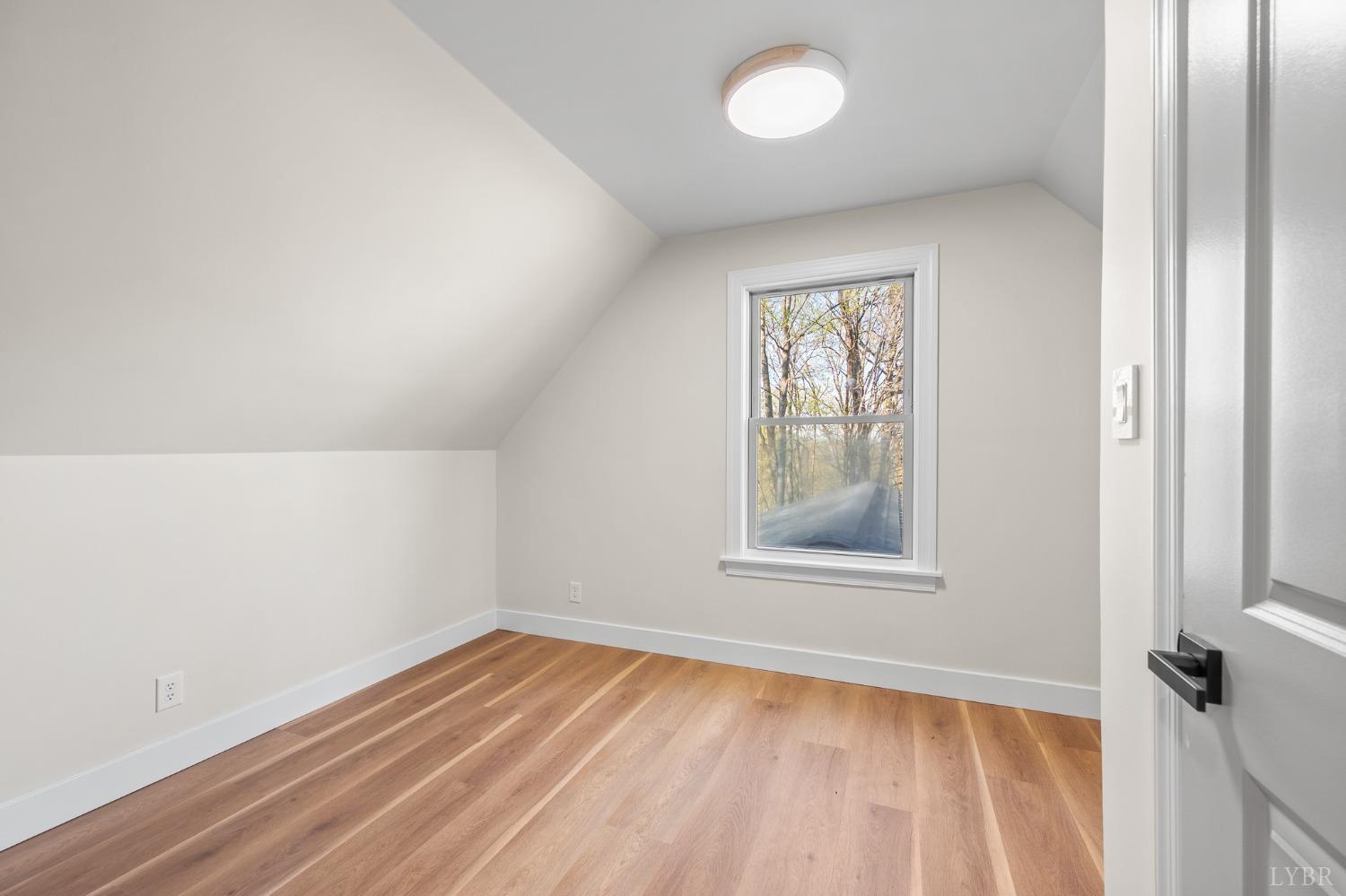 1520 Grassy Mountain Lane