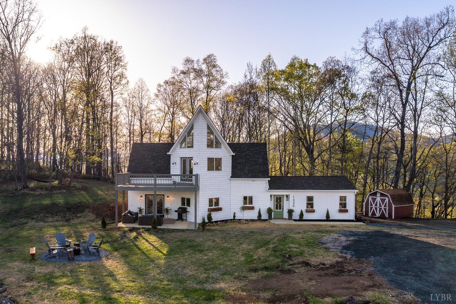 1520 Grassy Mountain Lane