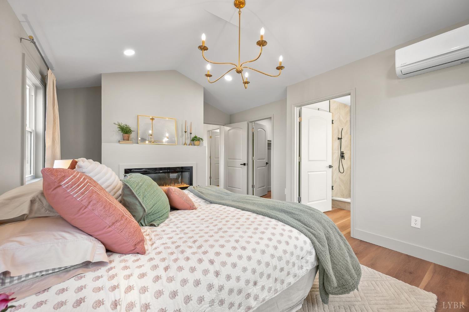 1520 Grassy Mountain Lane