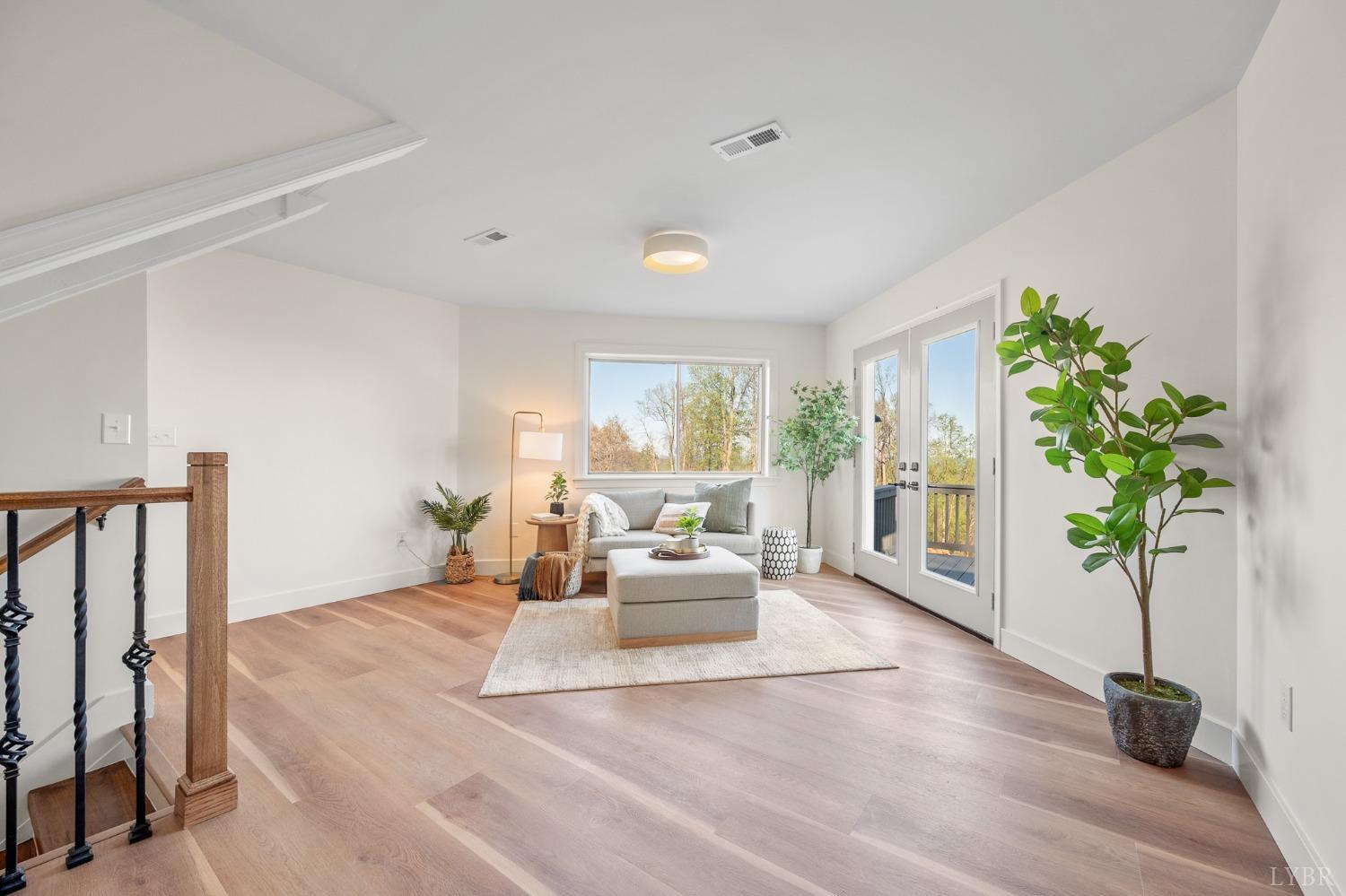 1520 Grassy Mountain Lane