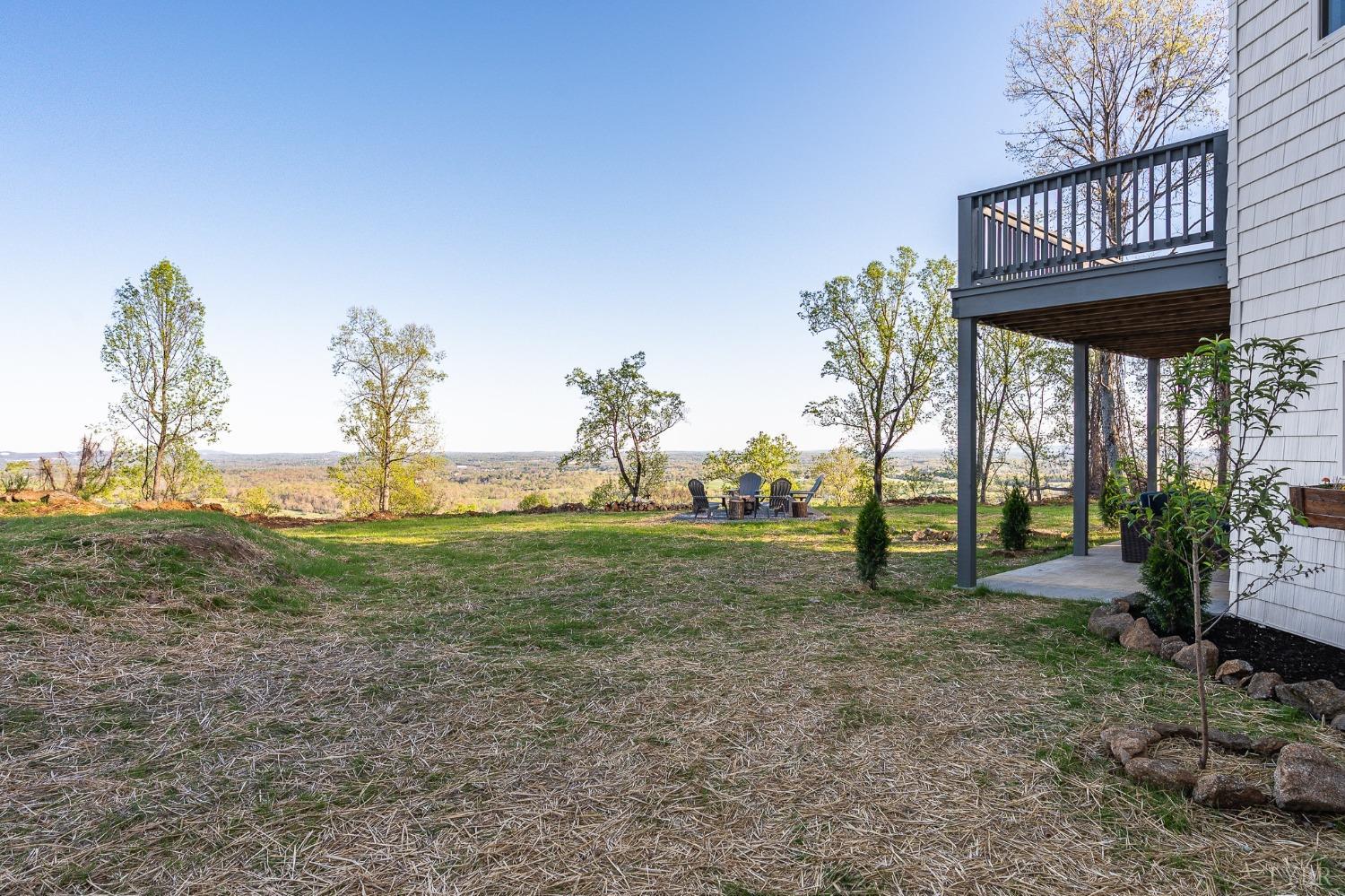 1520 Grassy Mountain Lane