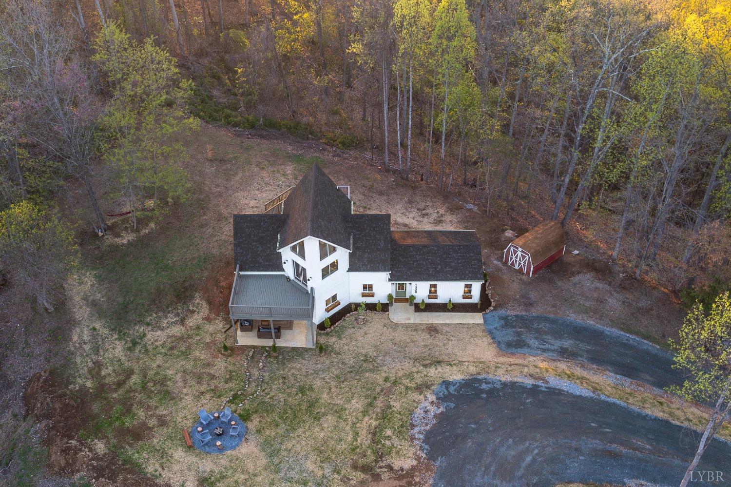 1520 Grassy Mountain Lane