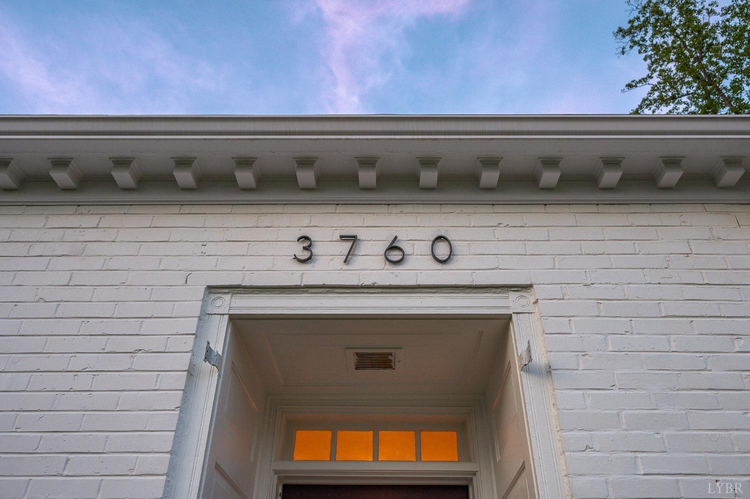 3760 Woodside Avenue