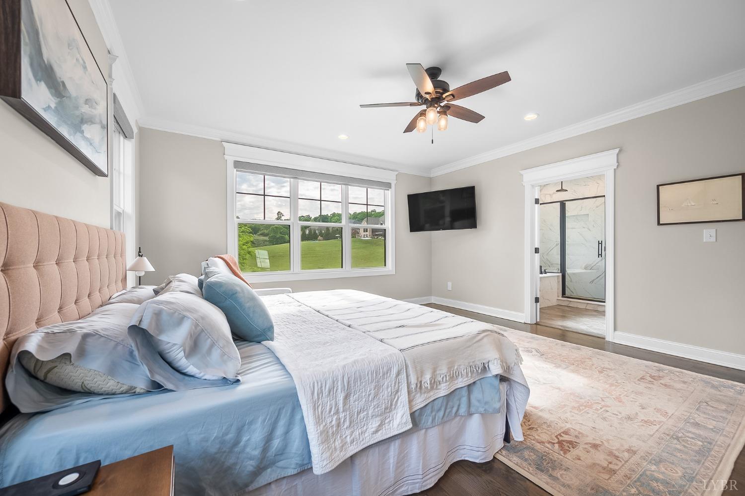 1836 Lake Manor Drive