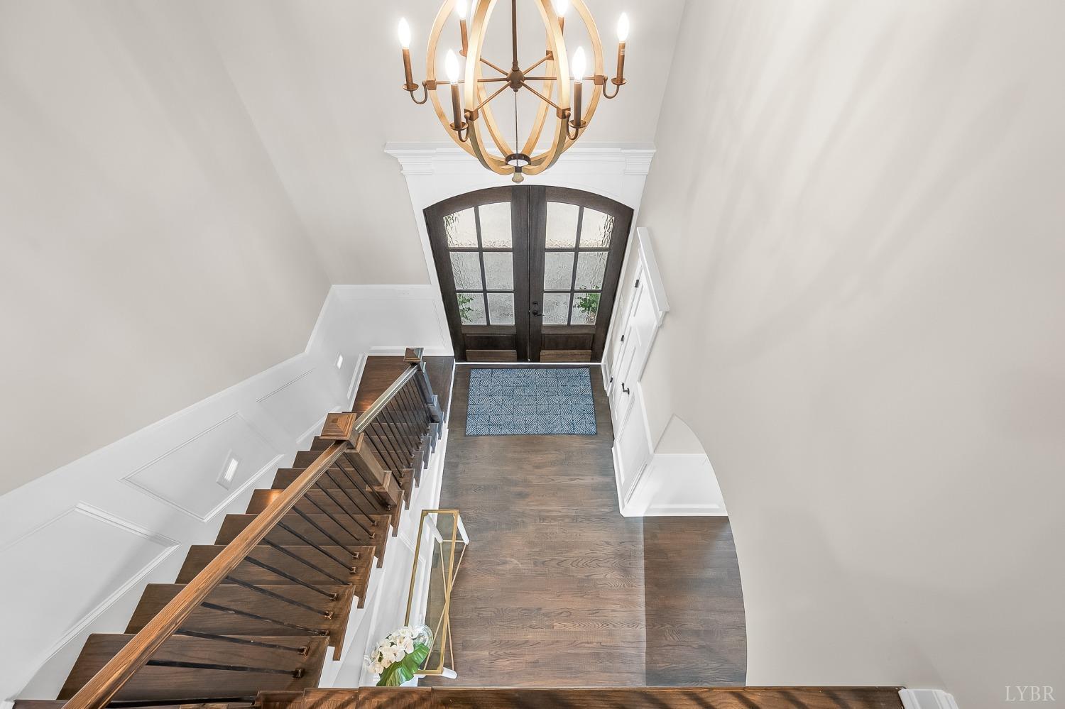 1836 Lake Manor Drive