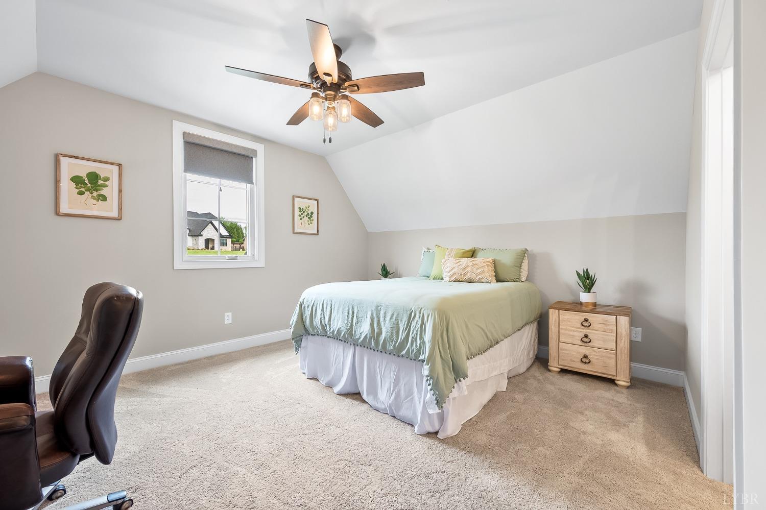 1836 Lake Manor Drive