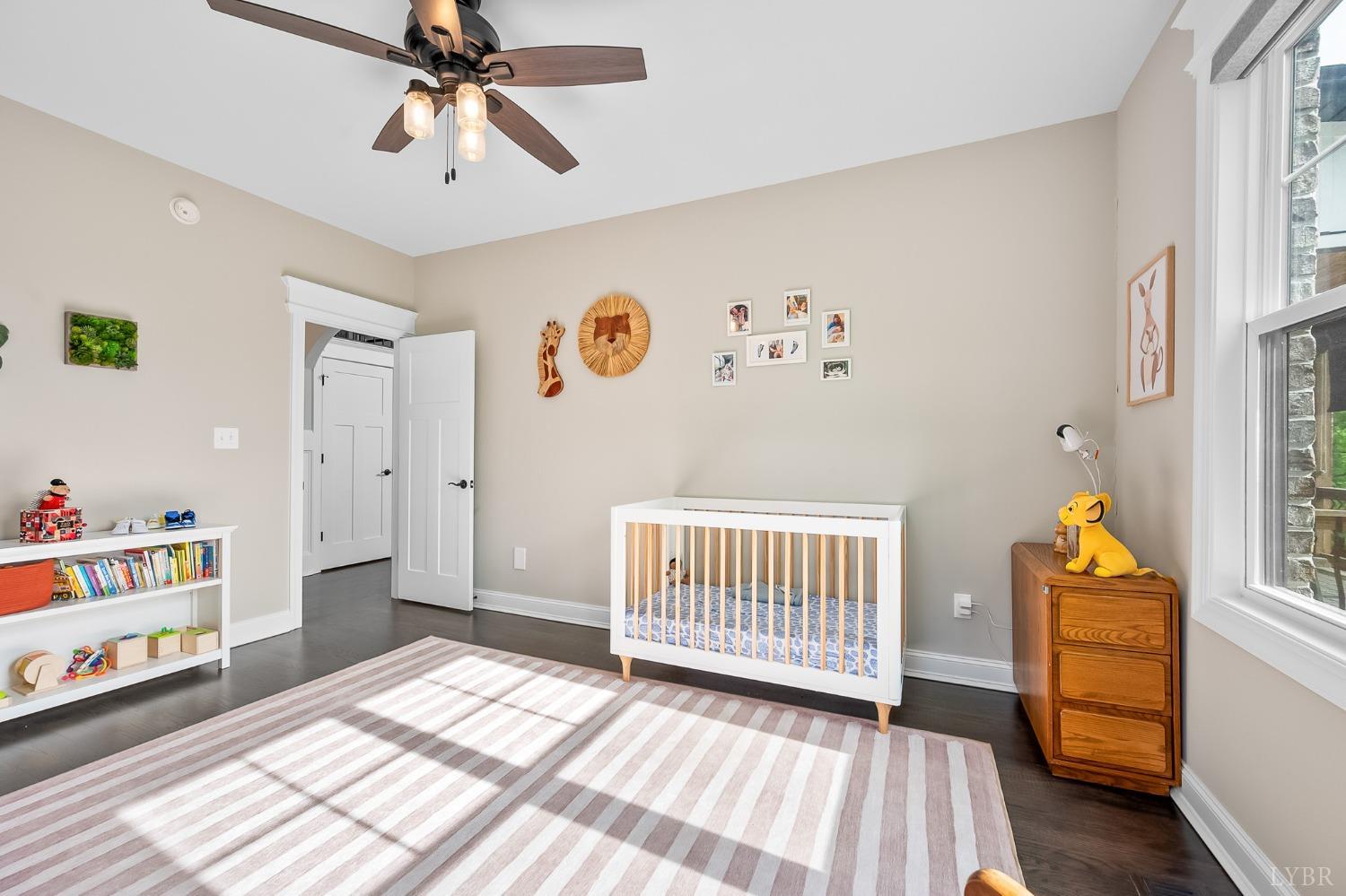 1836 Lake Manor Drive