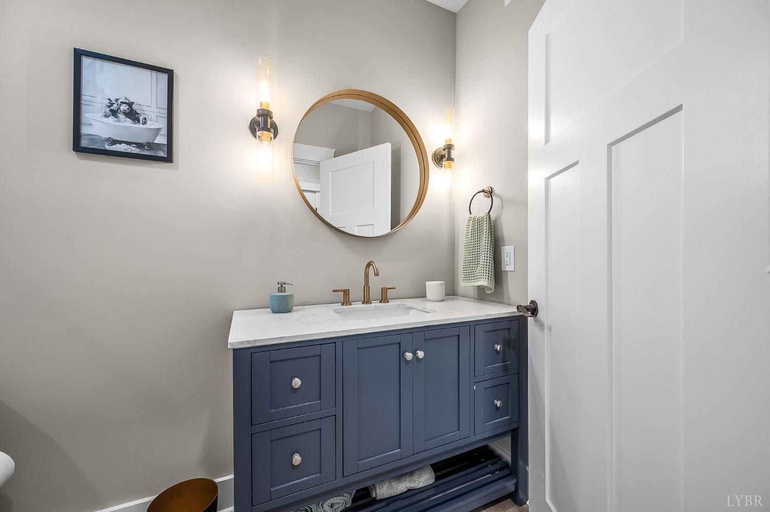 1836 Lake Manor Drive