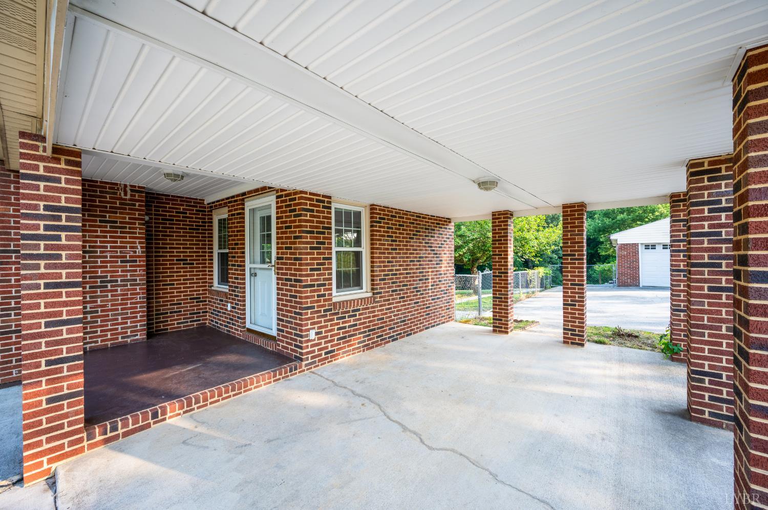 205 Statham Road