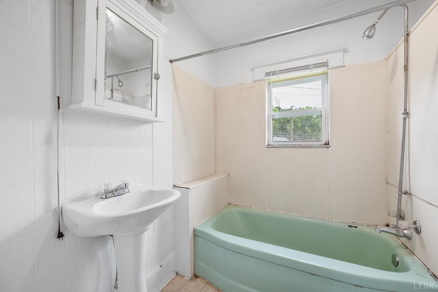 3243 Maryland Avenue