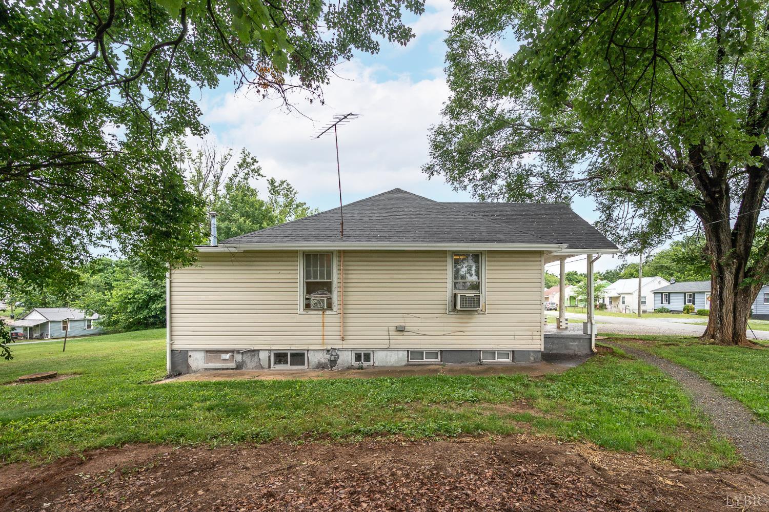 3243 Maryland Avenue