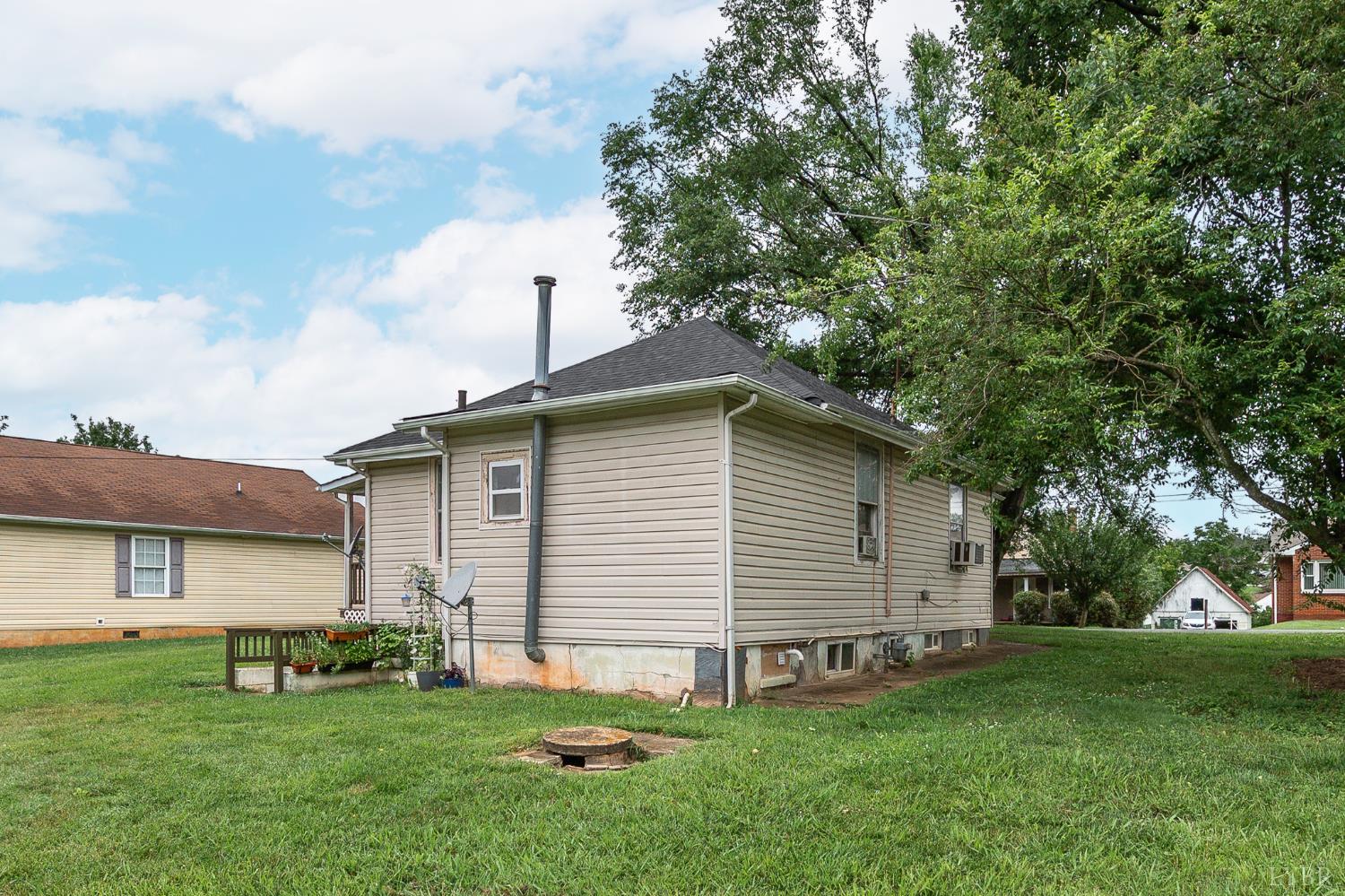 3243 Maryland Avenue