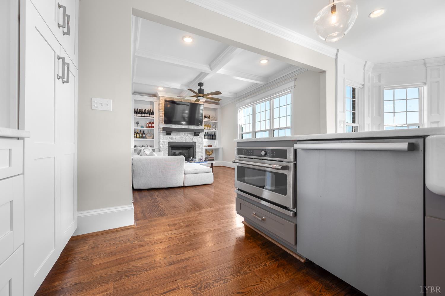 1698 Lake Manor Drive