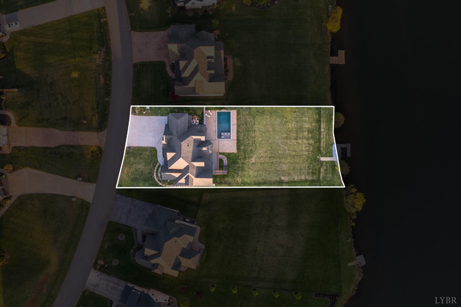 1698 Lake Manor Drive