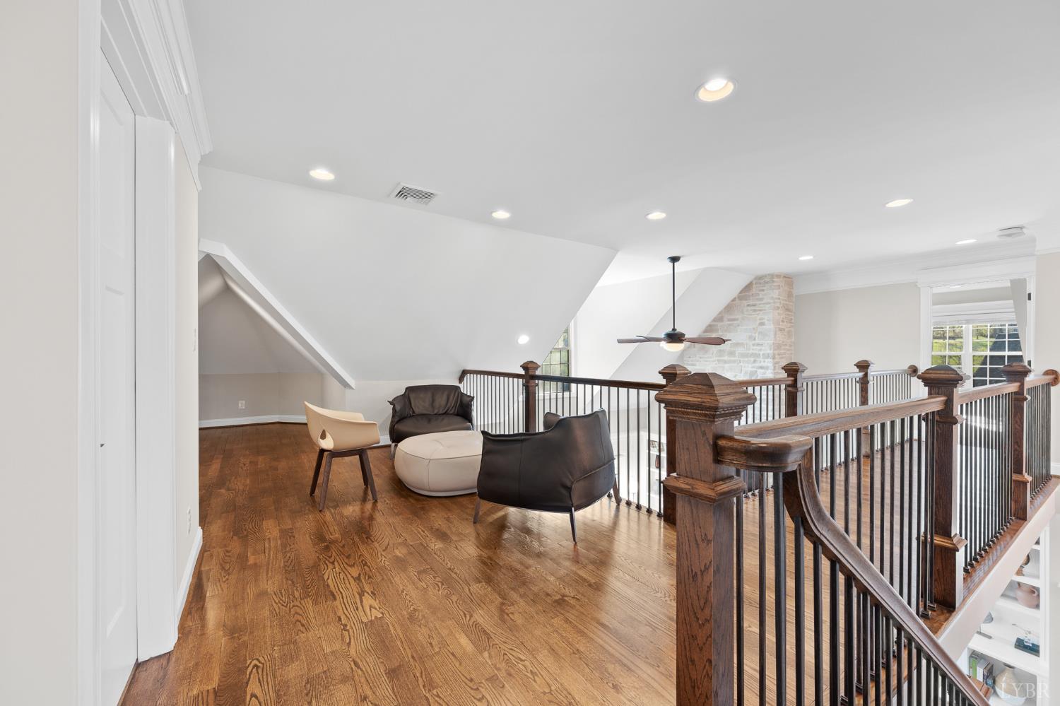 1698 Lake Manor Drive