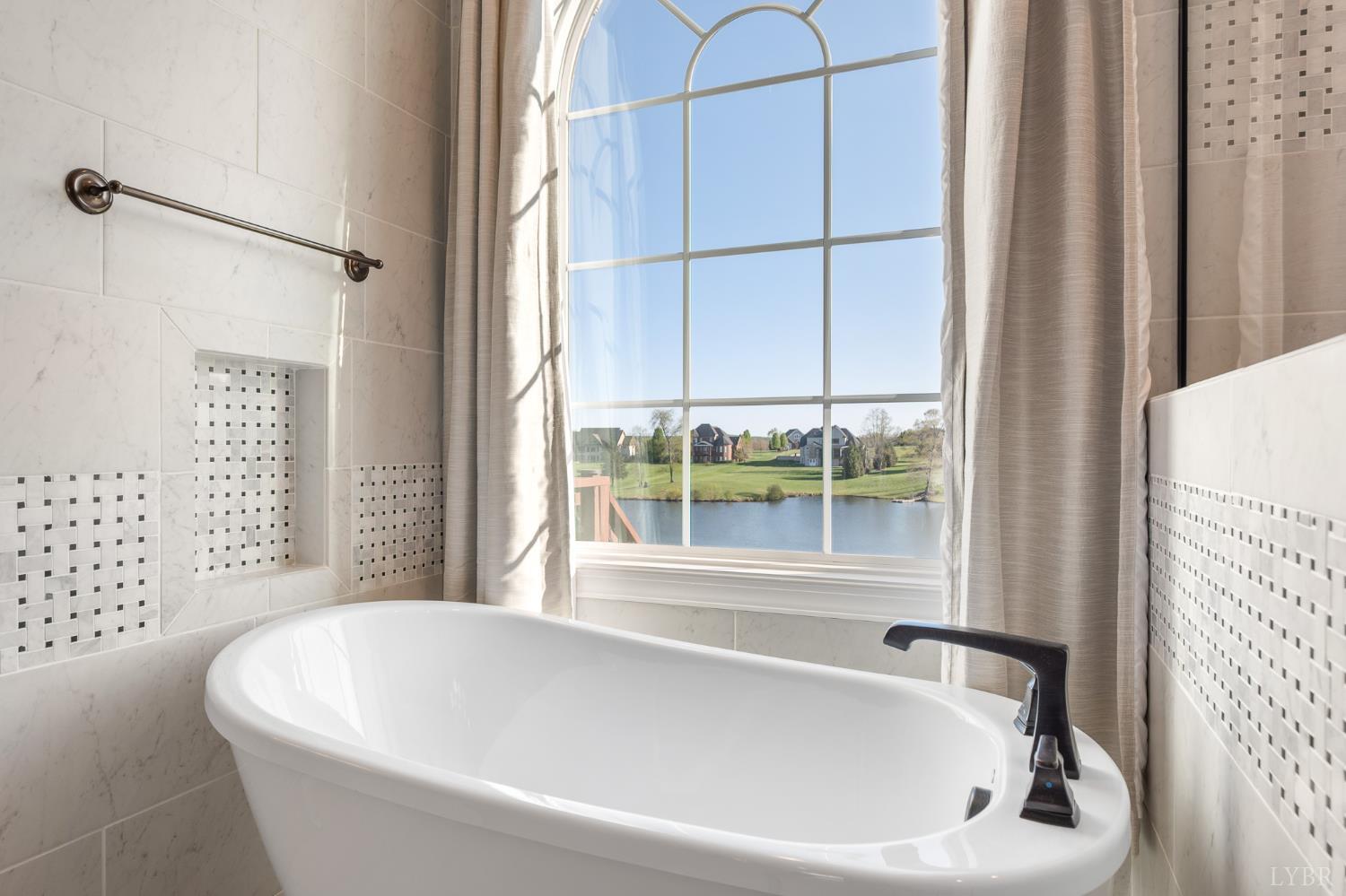 1698 Lake Manor Drive