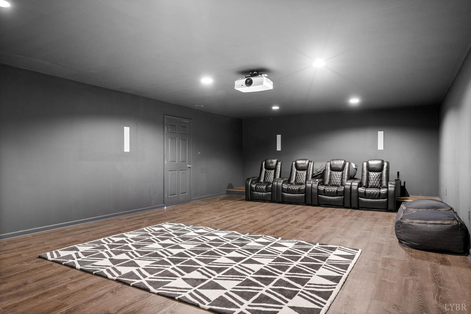 1698 Lake Manor Drive