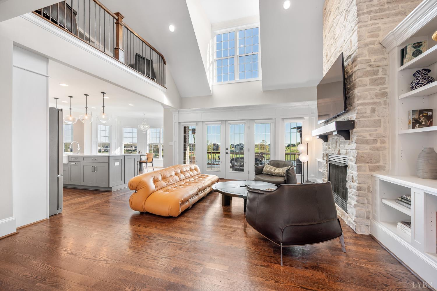 1698 Lake Manor Drive