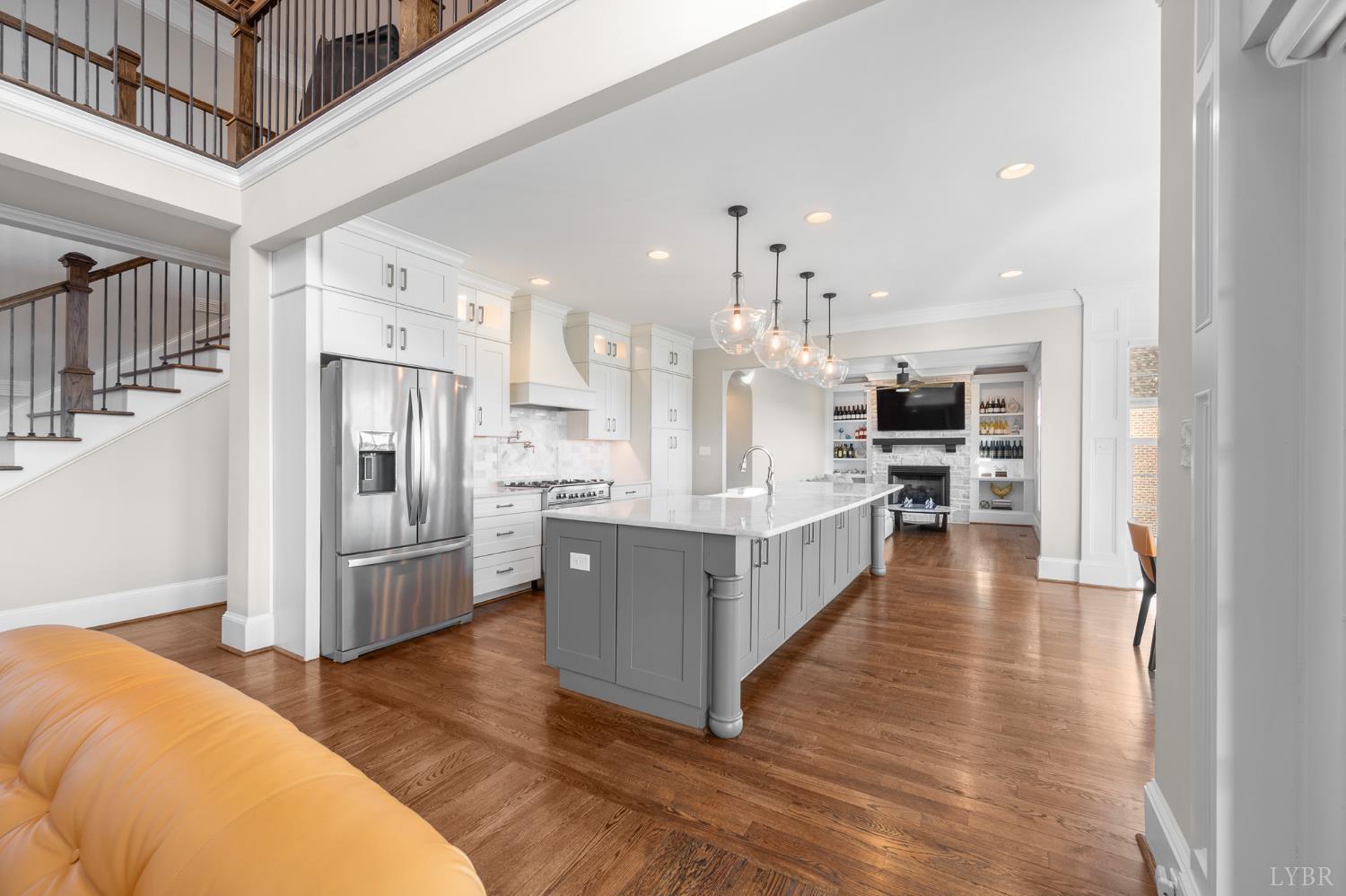 1698 Lake Manor Drive