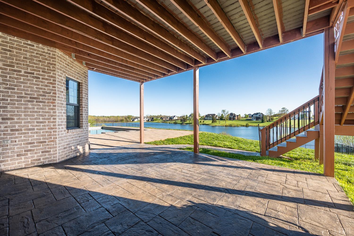 1698 Lake Manor Drive