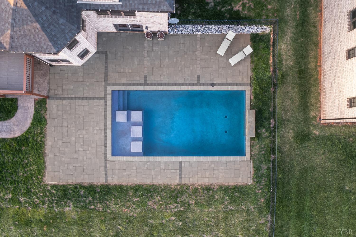 1698 Lake Manor Drive