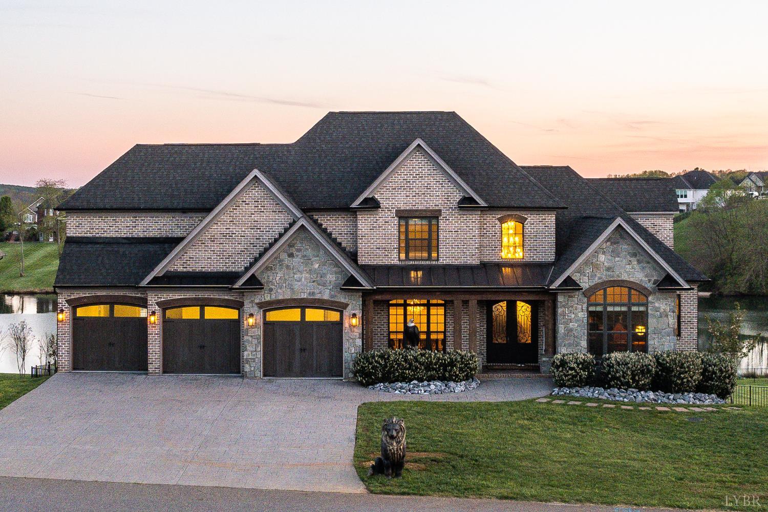 1698 Lake Manor Drive