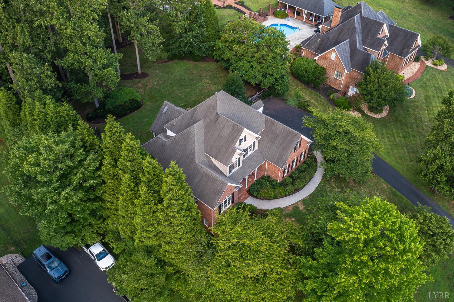 1227 Jefferson Dr W