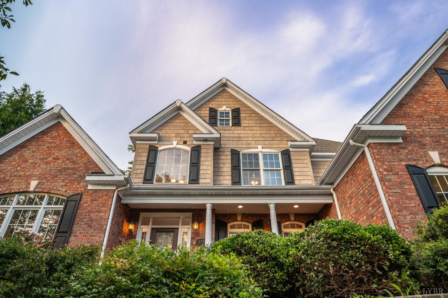 1227 Jefferson Dr W