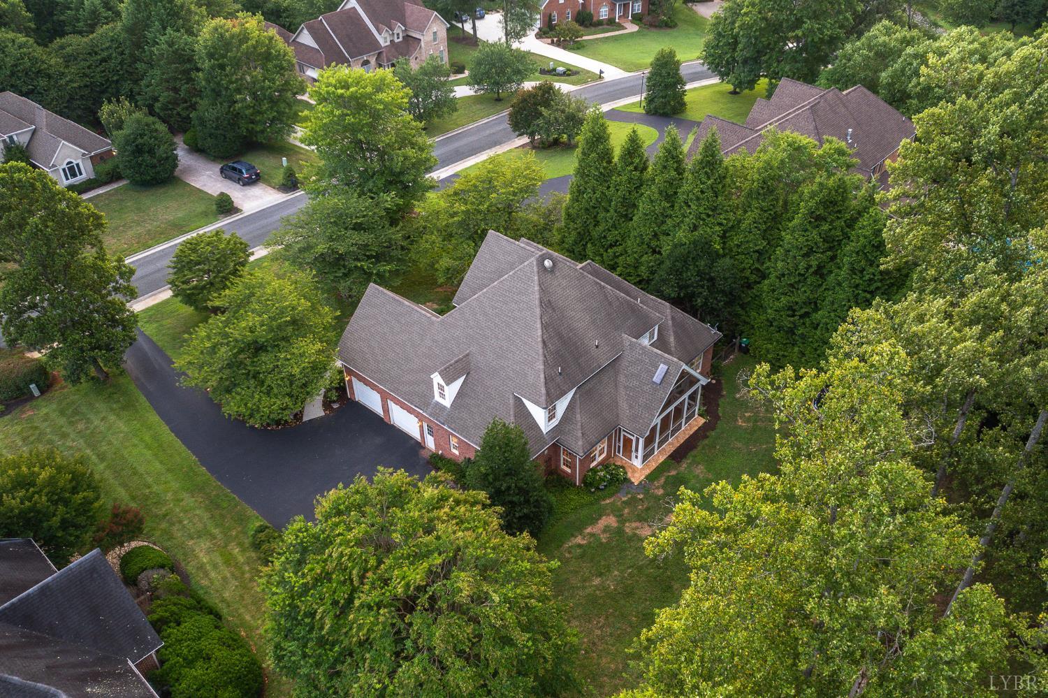 1227 Jefferson Dr W