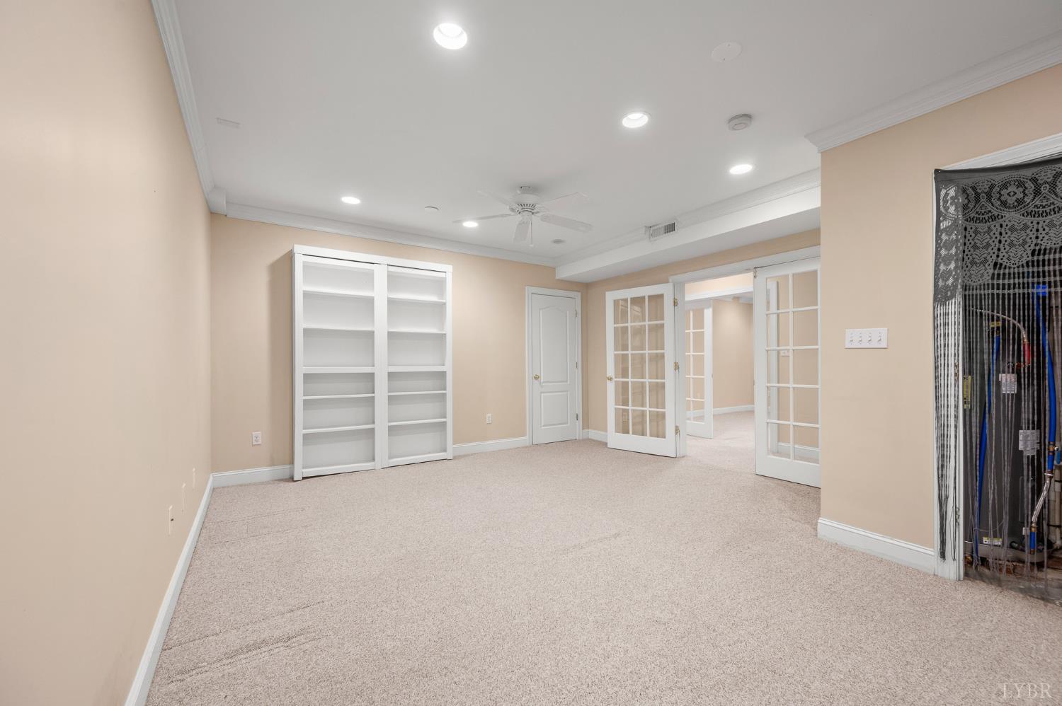 1227 Jefferson Dr W