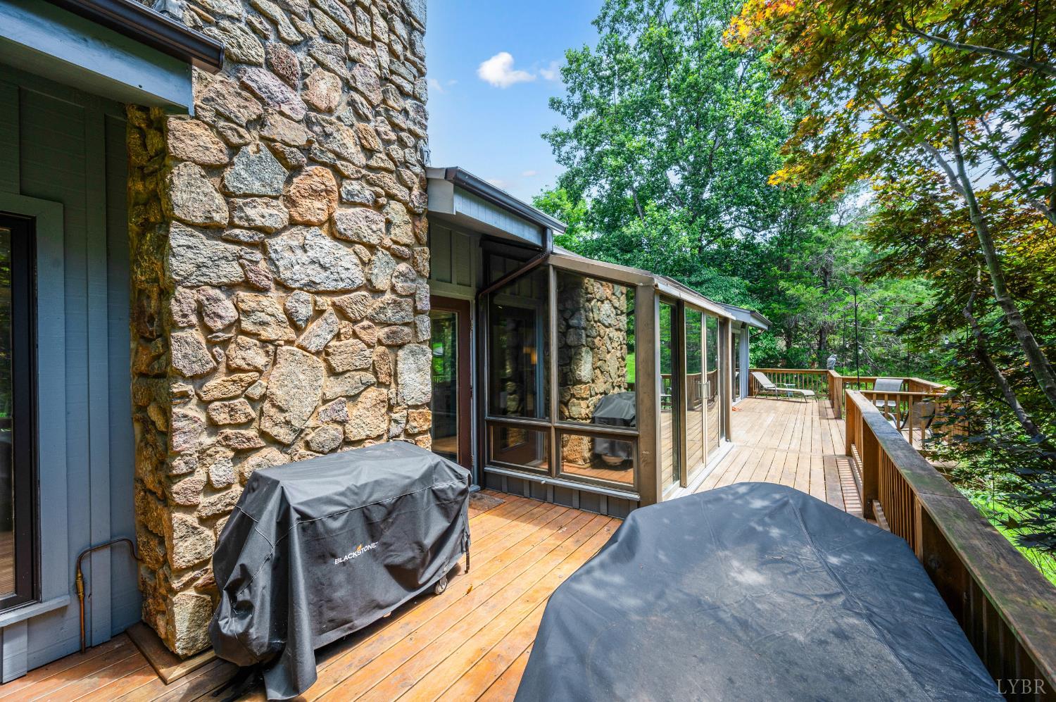 210 Huntingwood Boulevard