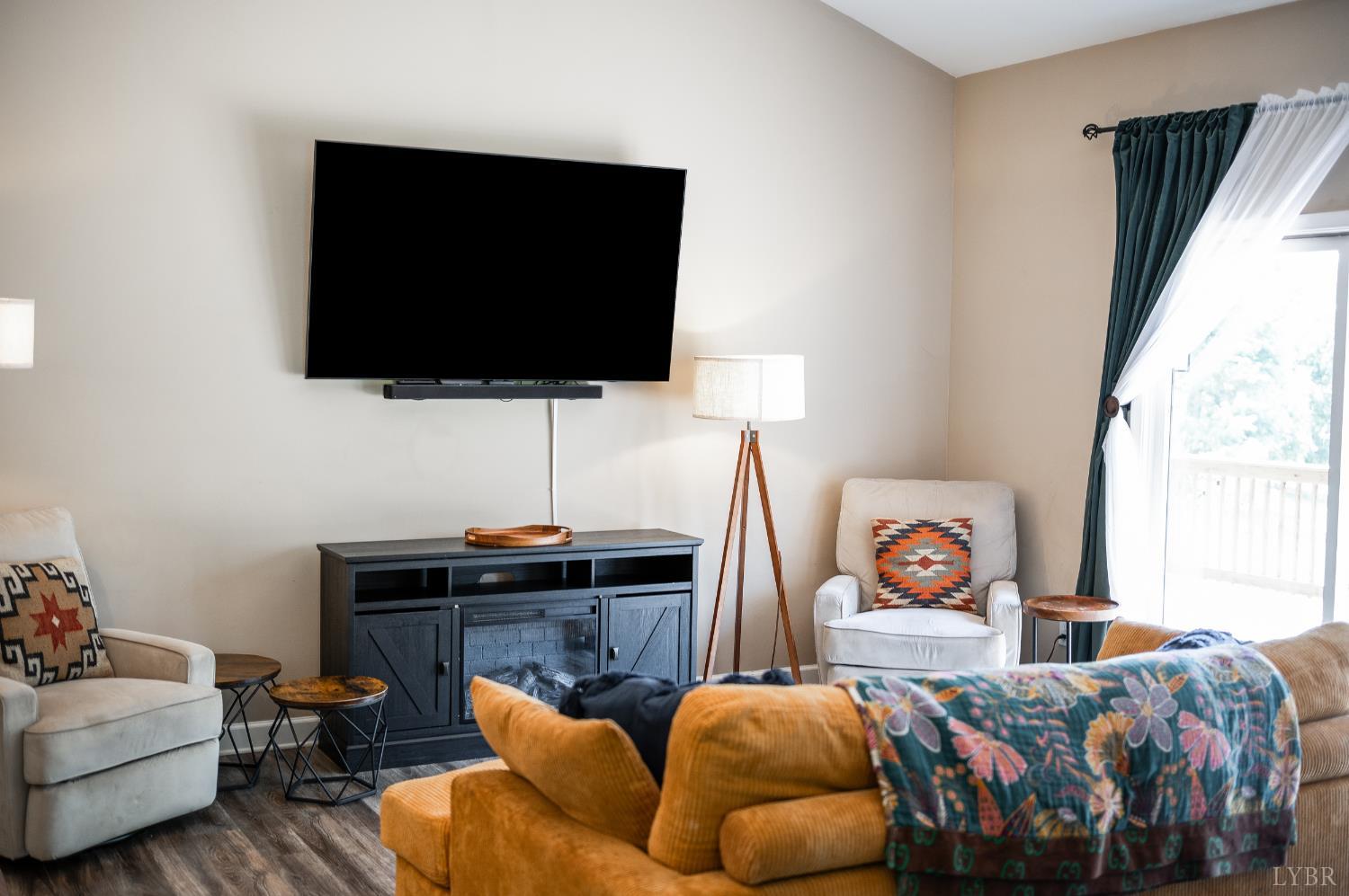 210 Huntingwood Boulevard