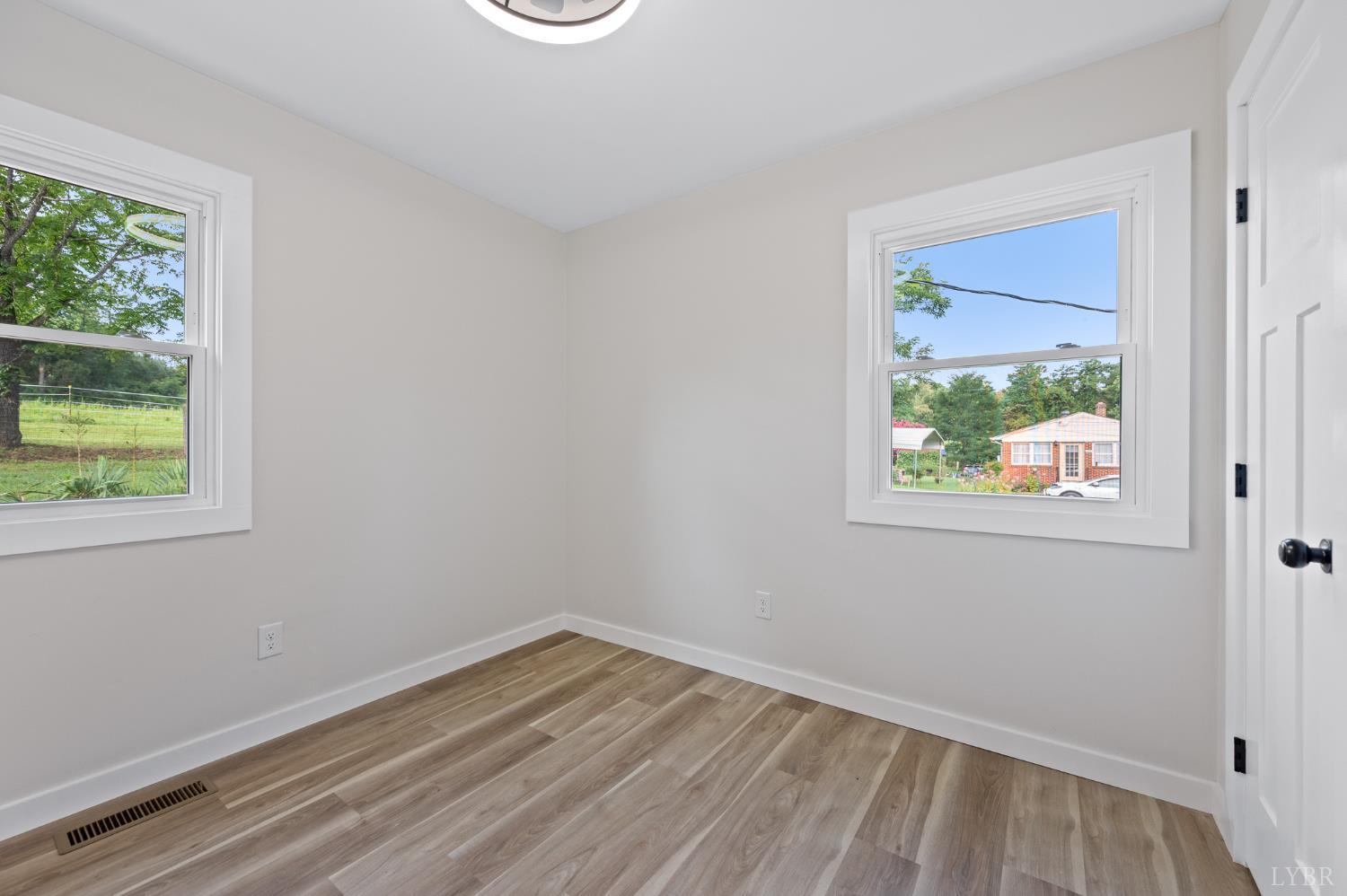 519 E Monitor Road
