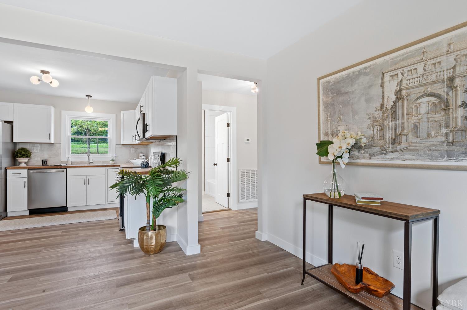 519 E Monitor Road