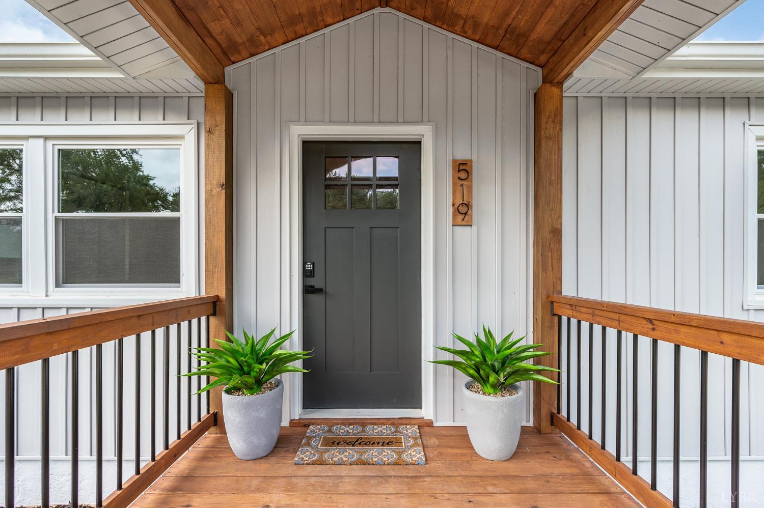 519 E Monitor Road