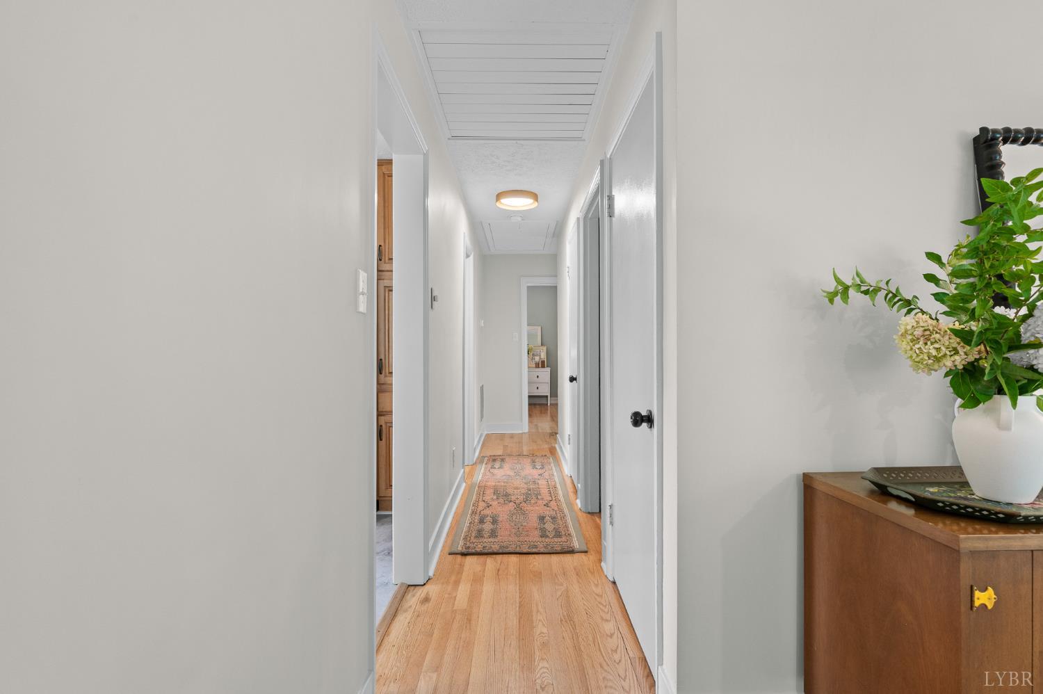 212 Roundelay Circle