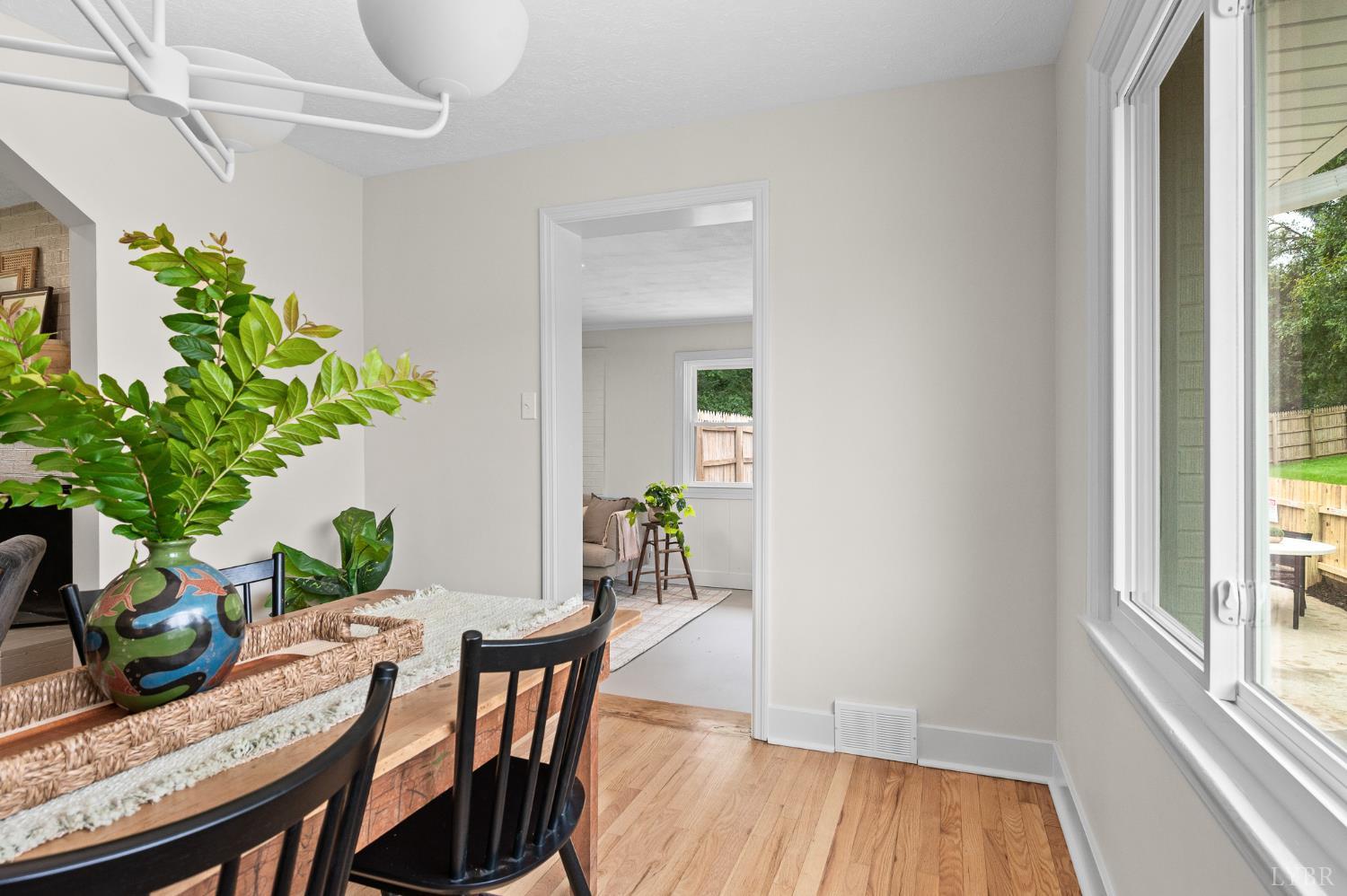 212 Roundelay Circle