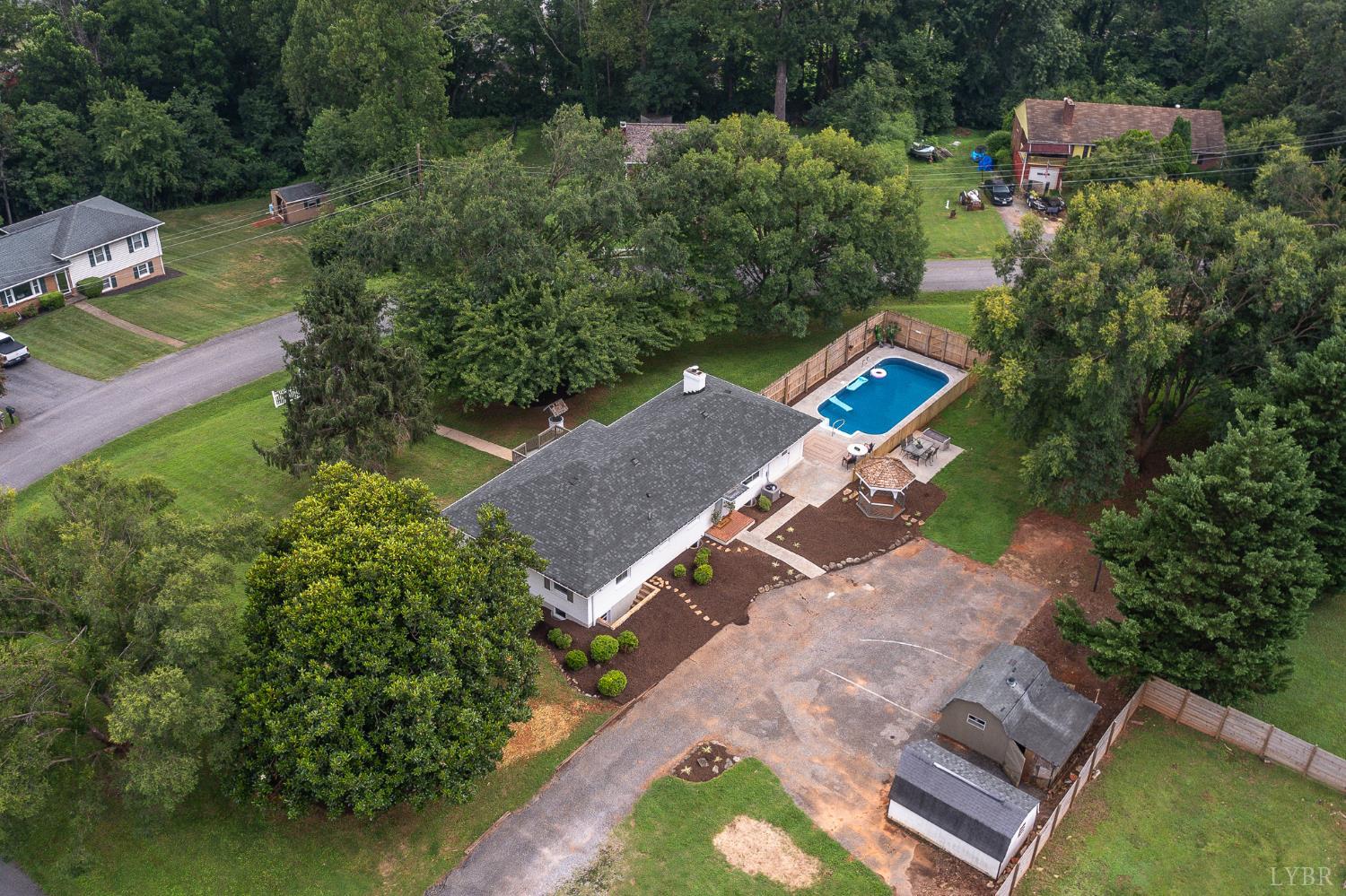 212 Roundelay Circle