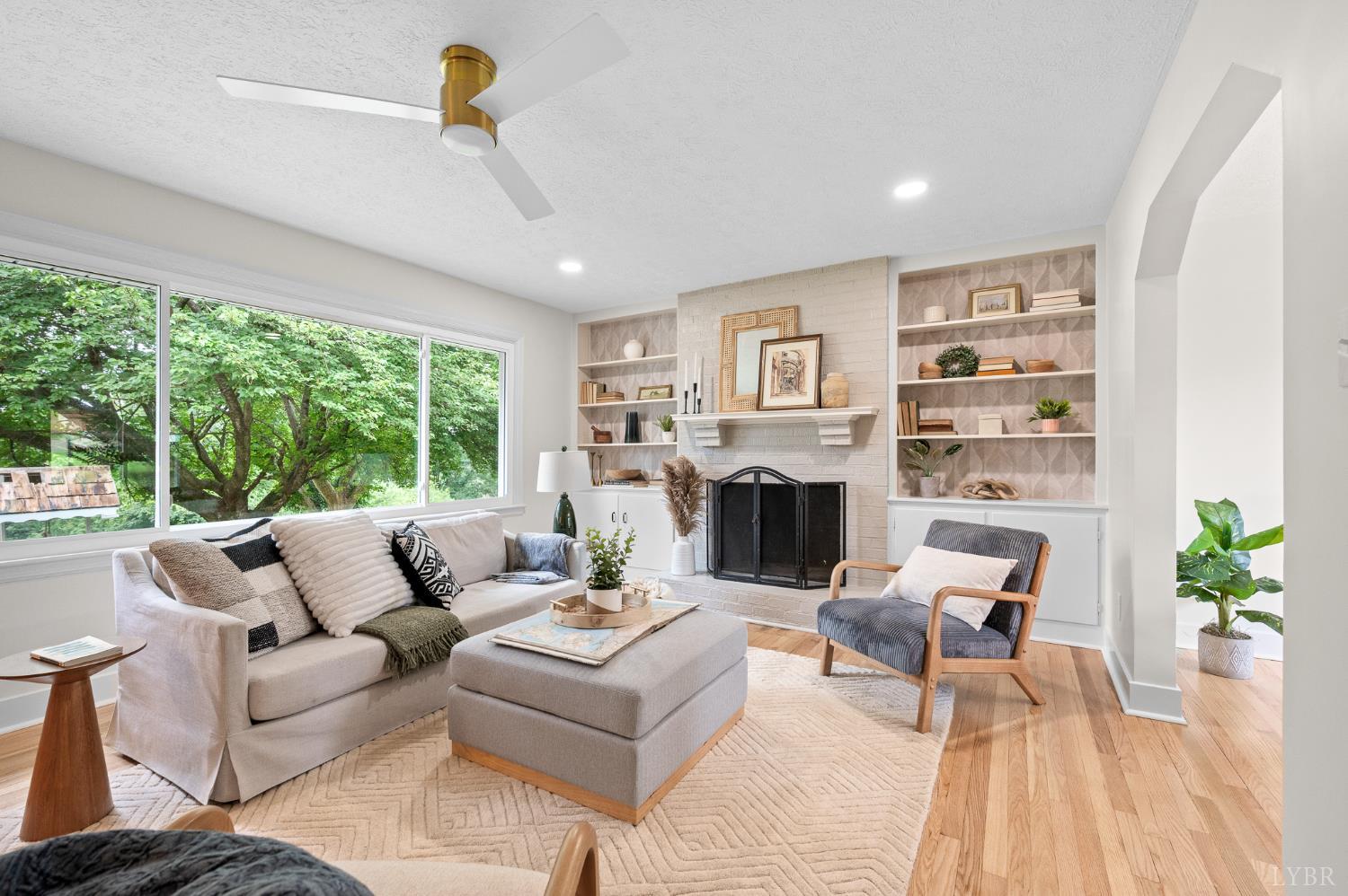 212 Roundelay Circle