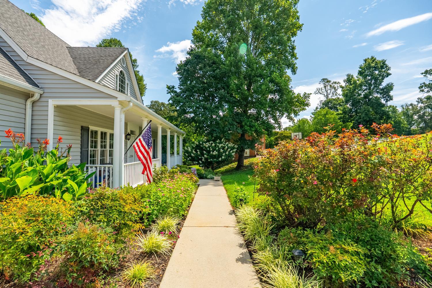 1004 Wildbriar Place