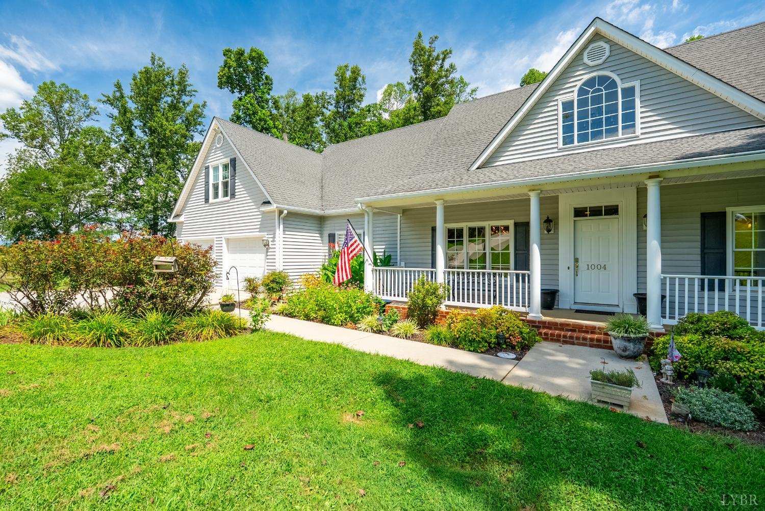 1004 Wildbriar Place