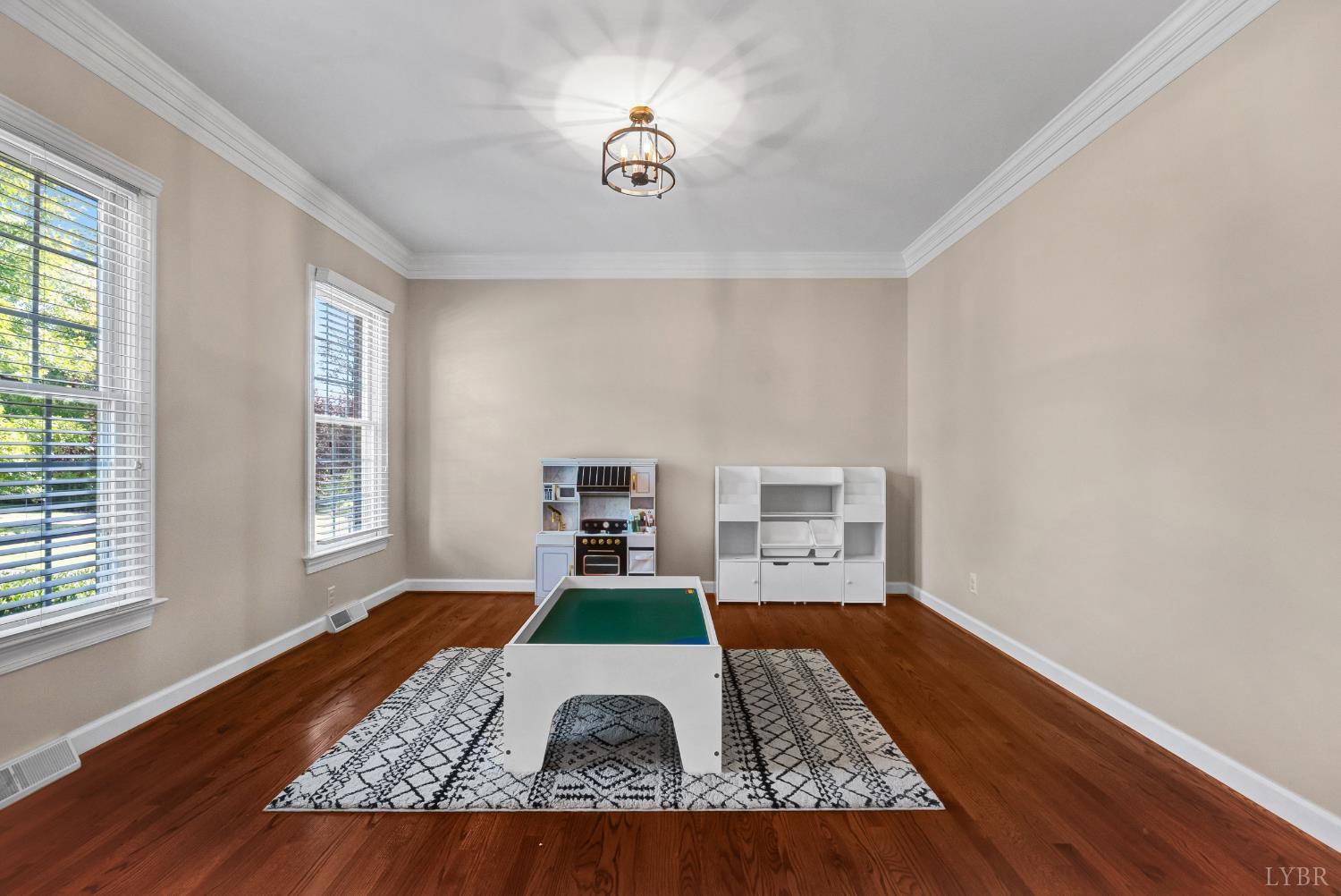 134 Beacon Hill Place