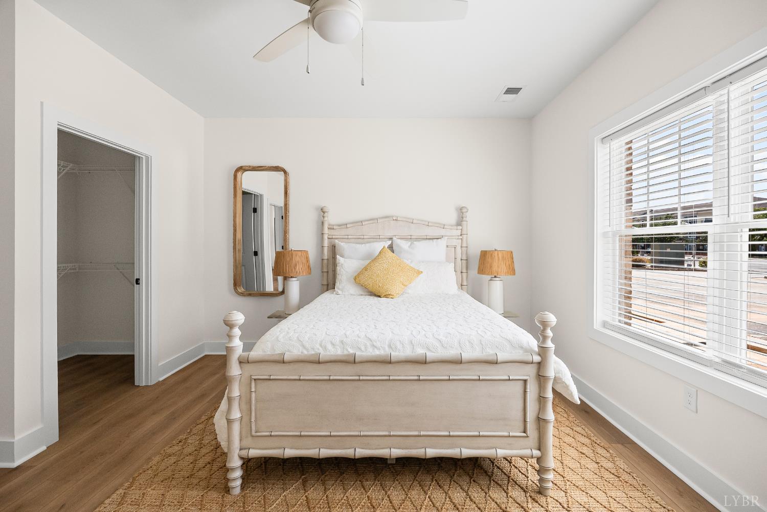 419 Rotunda Street 3007