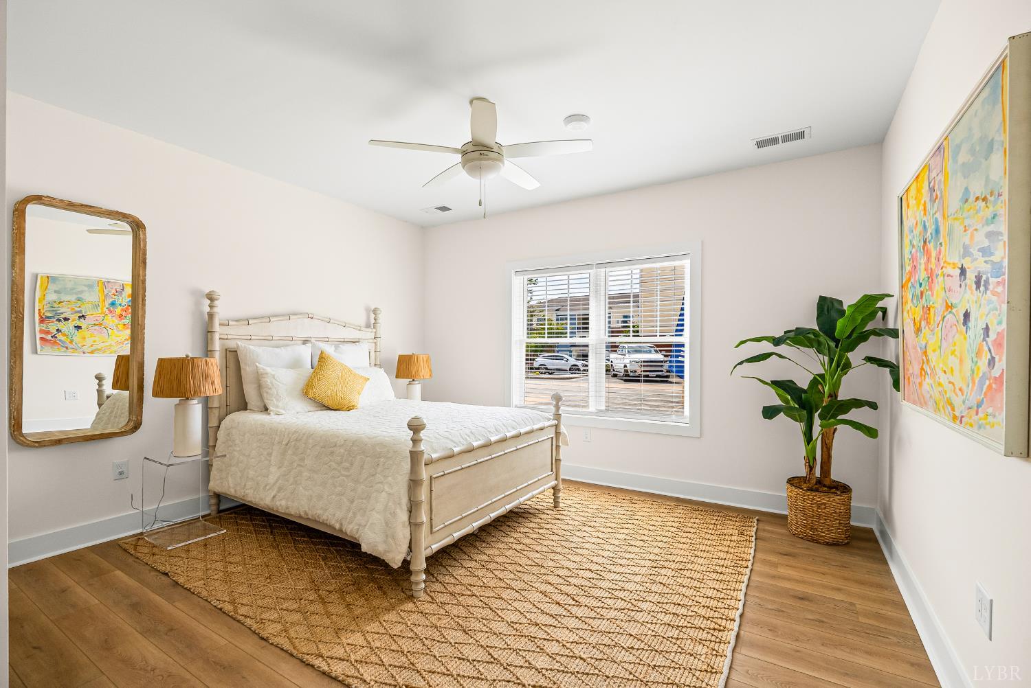 419 Rotunda Street 3007