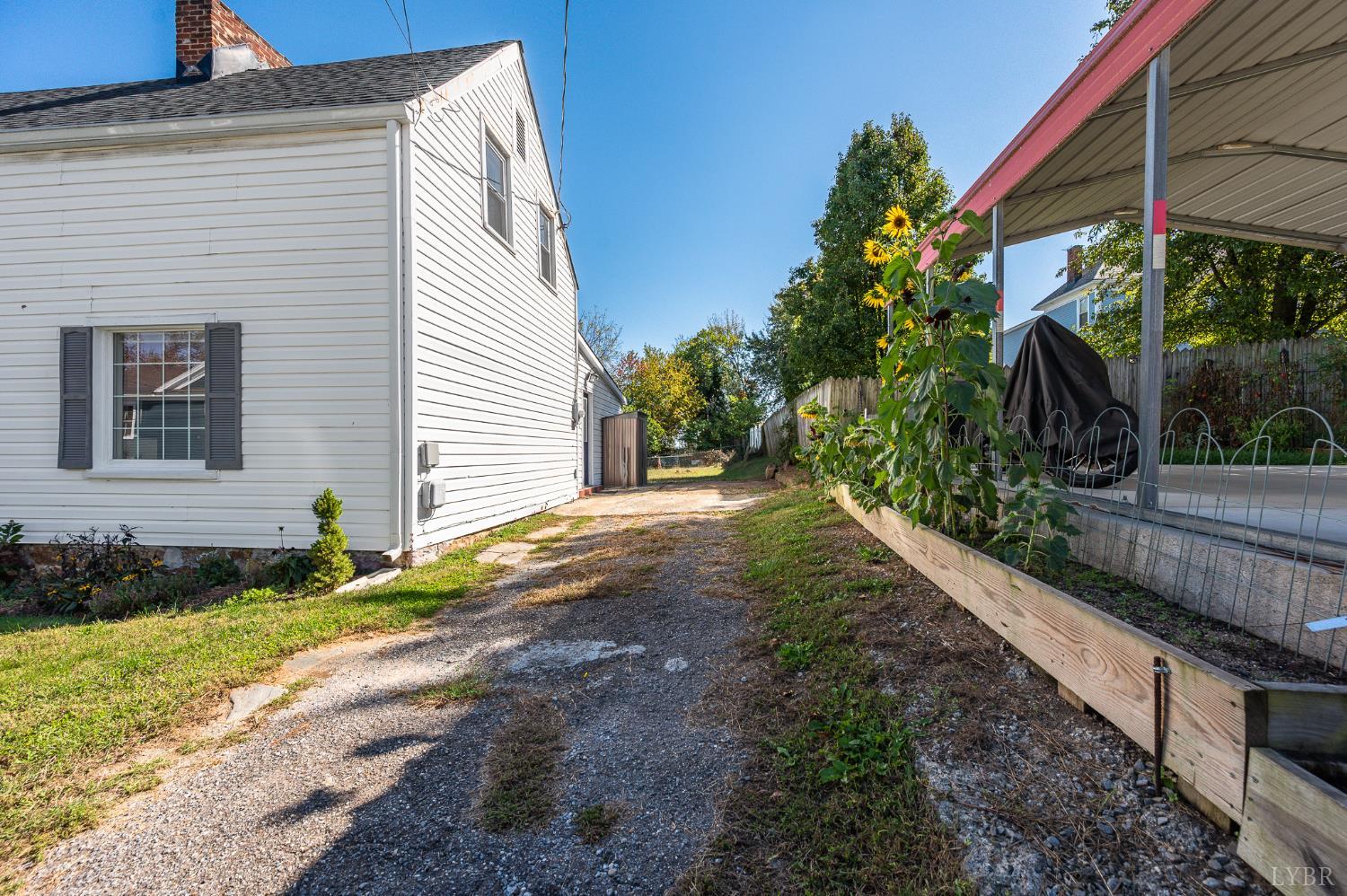 1206 10th Street
