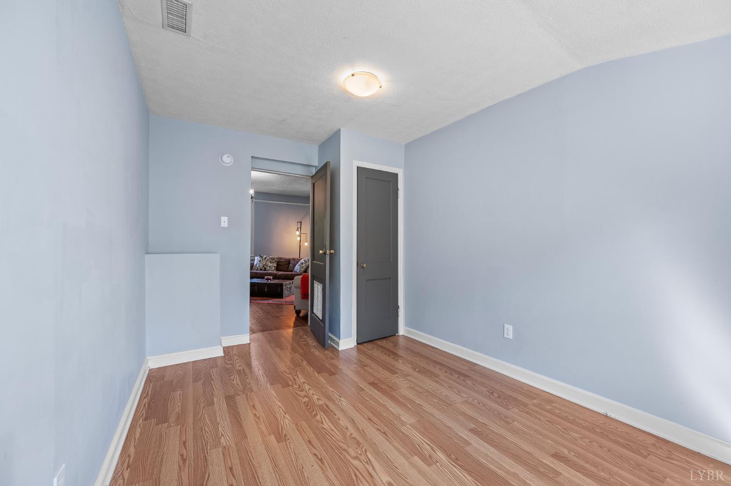 1206 10th Street