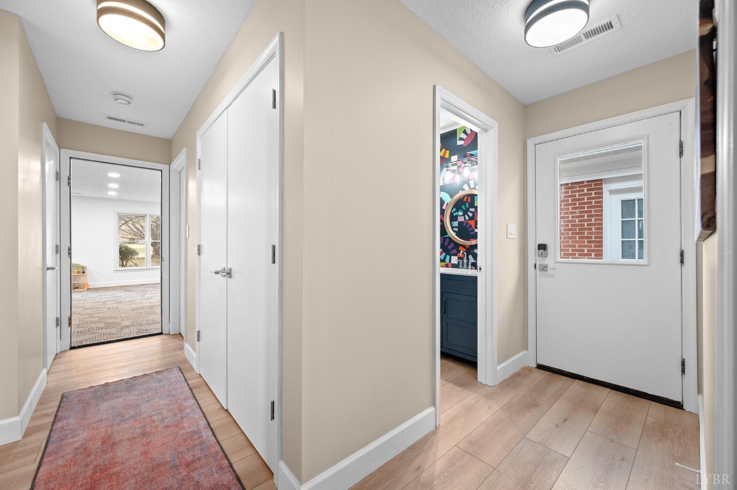 405 Meadowridge Drive