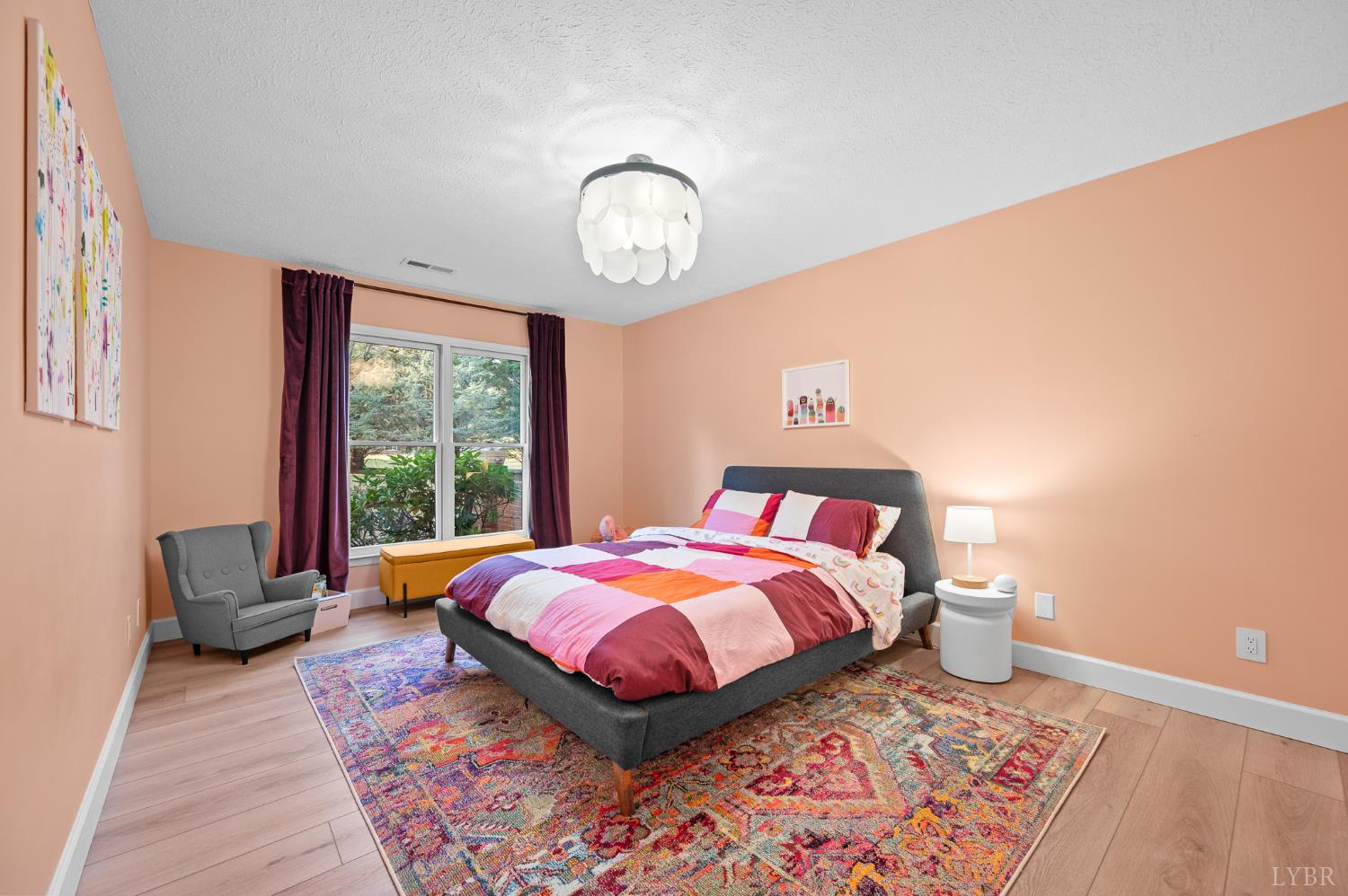 405 Meadowridge Drive